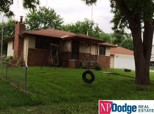 5248 S 51st St, Omaha, NE 68117