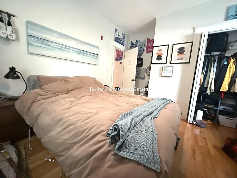 2 Ivaloo St #1A — Photo 13