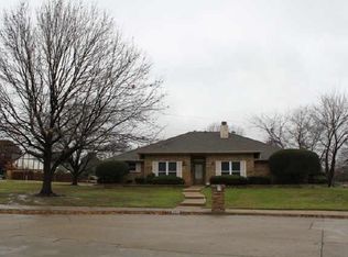 2040 Aspen Pl, Lewisville, TX 75077