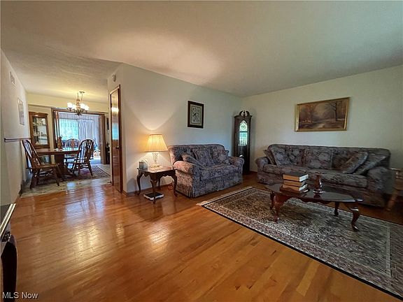 3rd image of 24214 Vincent Dr