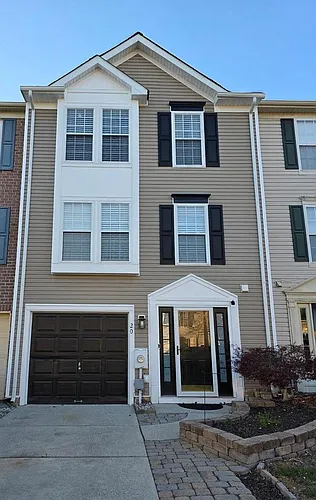 20 Clemens Ln Photo 1