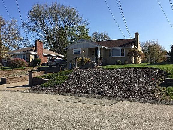 3rd image of 230 Kentucky Dr