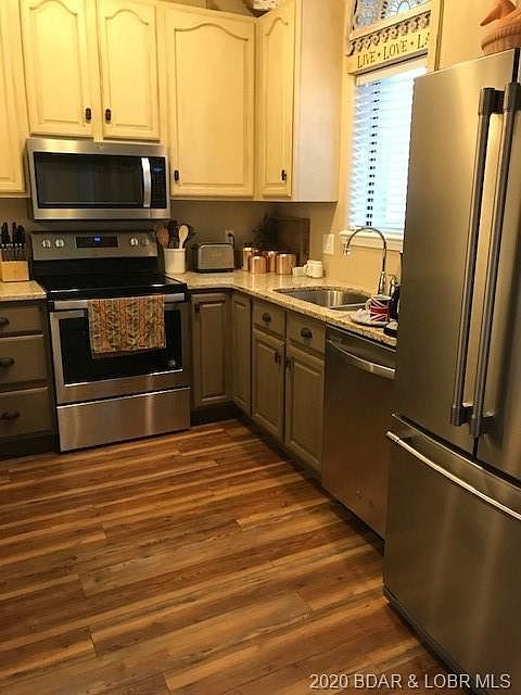 2nd image of 611 Lazy Days Rd #1A