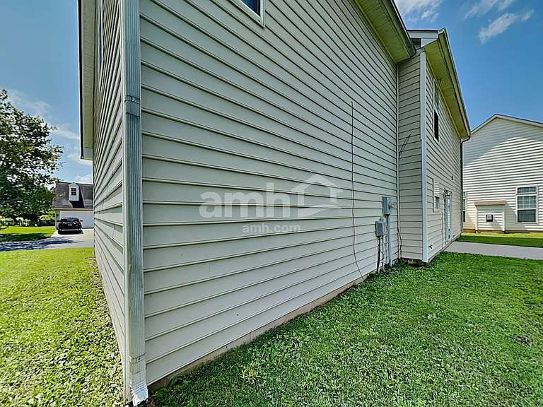 7014 Honey Tree Ln — Photo 20
