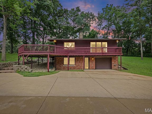 2nd image of 3871 Ridge View Rd