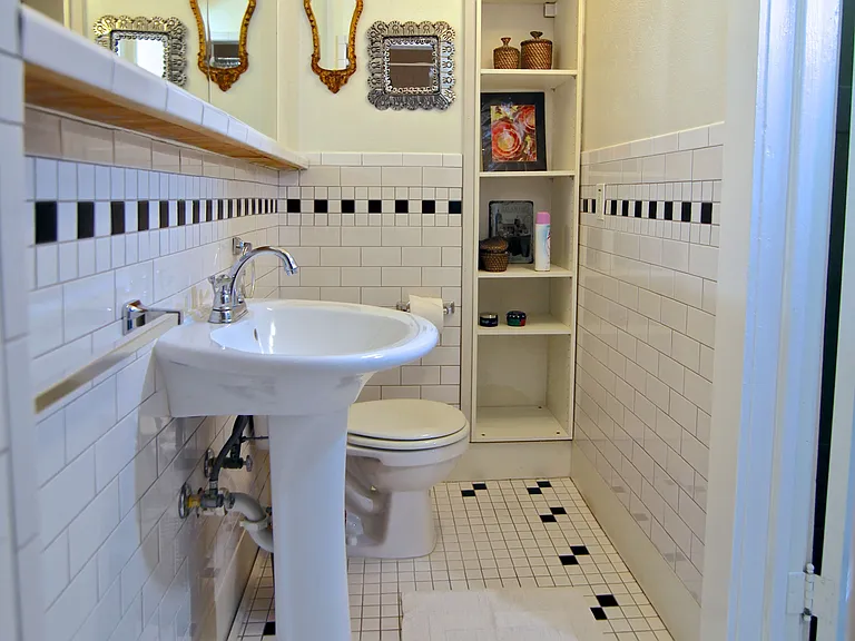 2508 Van Buren St #1 — Photo 24