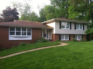 140 Cherrington Dr, Pittsburgh, PA 15237