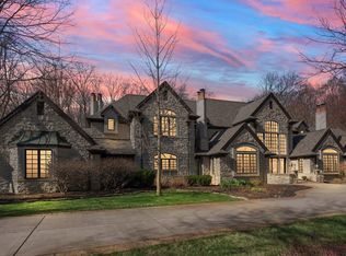 219 Crabapple Ln, Valparaiso, IN 46383