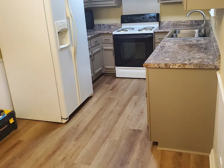 8512 Bridgewood Dr — Photo 5