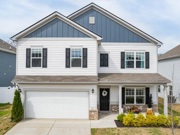 227 Stonewall Dr, Columbia, TN 38401