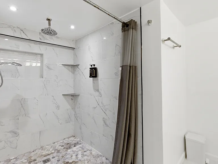 1030 Westmore Meyers Rd — Photo 35
