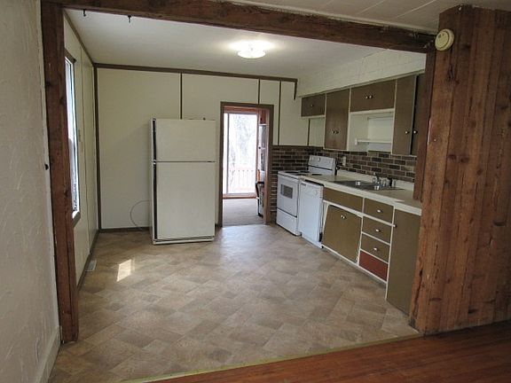 5th image of 107 Ellendale Dr