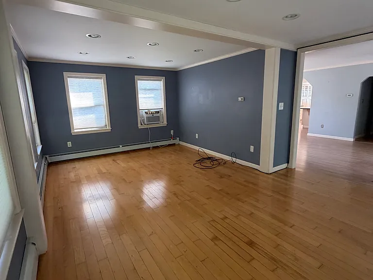 286 Front St — Photo 26