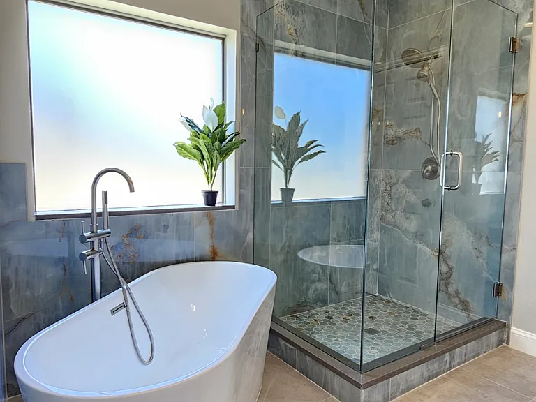 1201 Bradford Trace Dr — Photo 3
