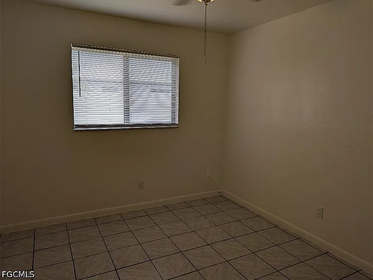 1318 SE 40th Ter #2 — Photo 11