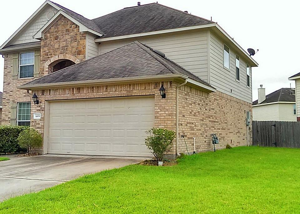 1st image of 6831 Pheasant Oak Dr