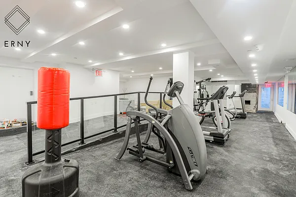 Rented by ERNY LLC | media 6