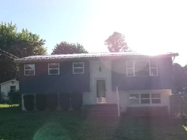 148 Majestic Ct, Beckley, WV 25801