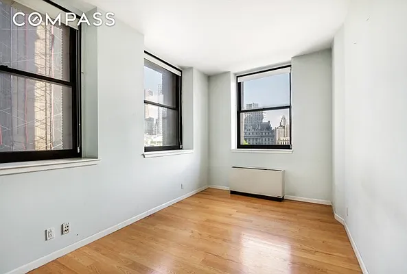 Rented by Compass | media 40