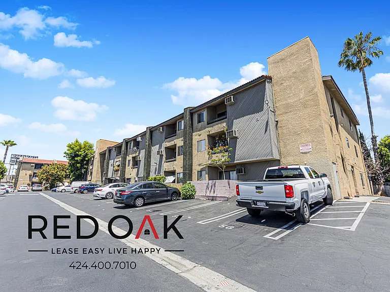 8614 Woodley Ave #104 — Photo 8