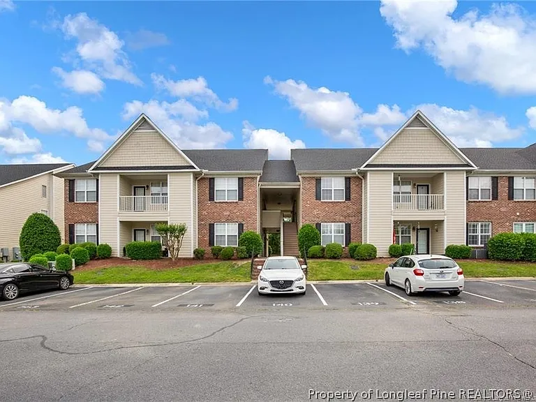 3119 Wisteria Ln #102 — Photo 1