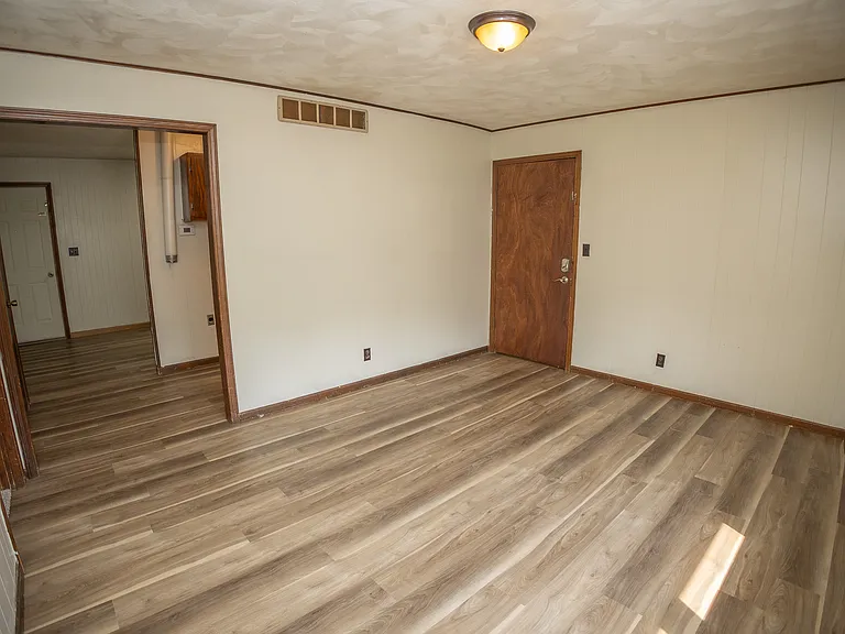 123 Traci Dr #4 — Photo 4