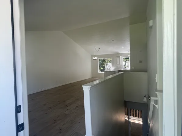 148 Cedar Falls Dr, Kelso, WA 98626