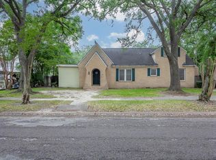 4639 Forest Dr, Port Arthur, TX 77642