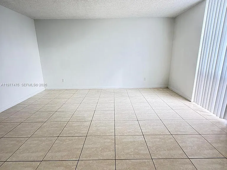 13499 Biscayne Blvd #1114 — Photo 11