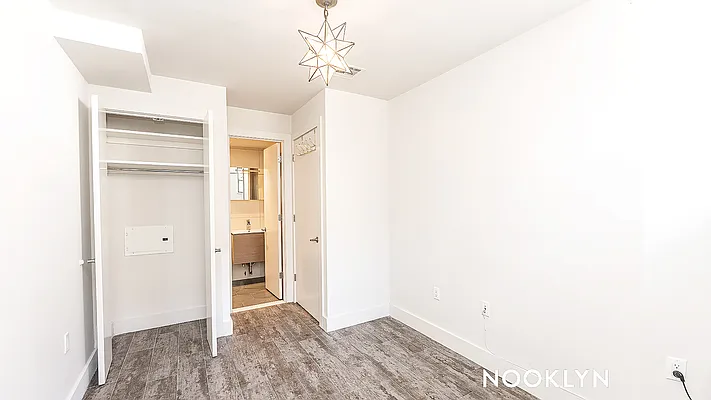 Rented by Nooklyn NYC LLC | media 15