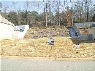1st image of 5 Seattle Slew Ln