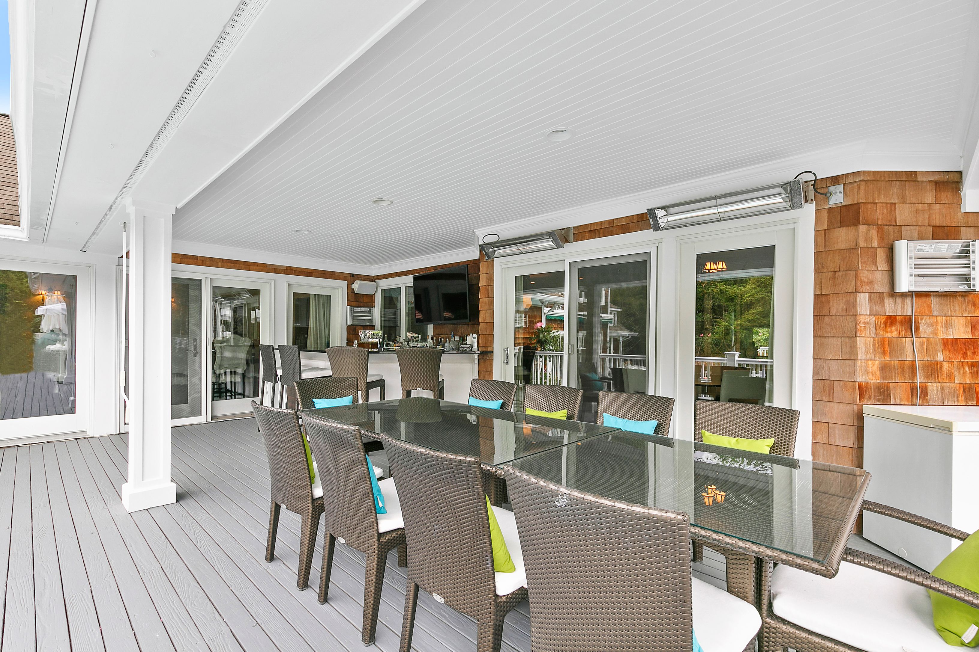 8 Bay Meadow Ln in Westhampton Out East