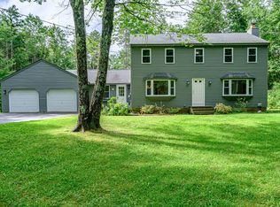 9 Kathryn St, Gorham, ME 04038