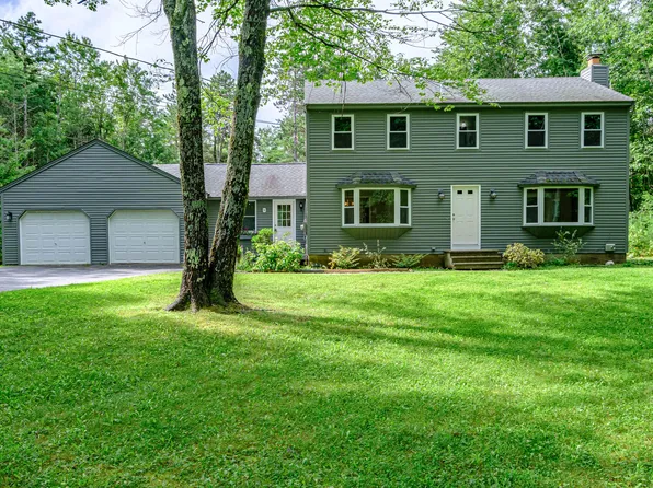 9 Kathryn Street, Gorham, ME 04038