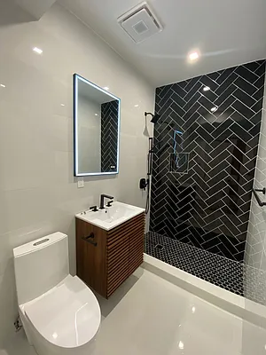 Rented by Safdie Realty Group | media 21