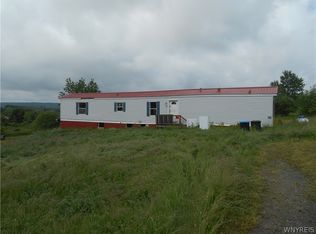 11233 Scotch Rd, Freedom, NY 14065