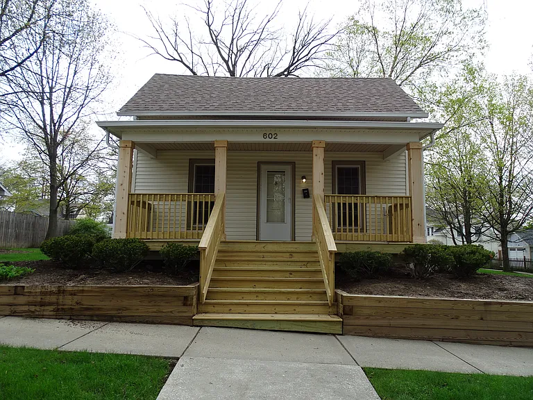602 Lafayette St — Photo 5