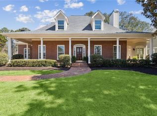 320 Morganshire Pl, Sandy Springs, GA 30350