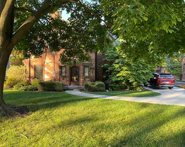 2221 Carroll Rd, Bay City, MI, 48708