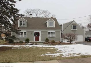 75 Prospect Ave, Guilford, CT 06437