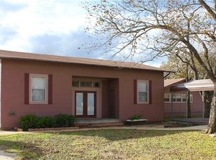 421 Main St, Lexington, TX 78947