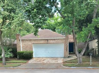7806 Rollingbrook Dr, Houston, TX 77071
