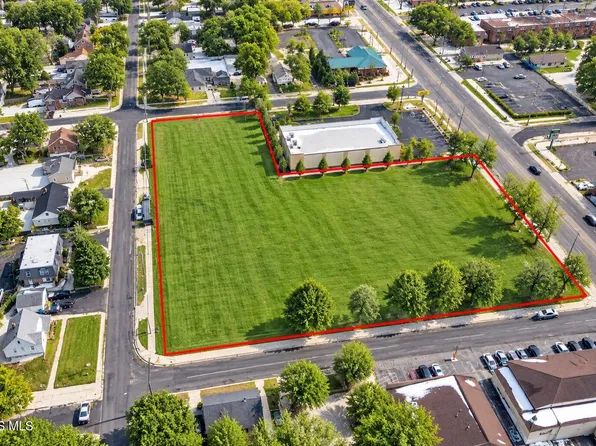 5720 Secor Rd, Toledo, OH 43623