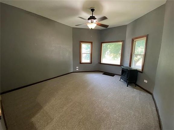 2nd image of 2234 Doniphan Ave