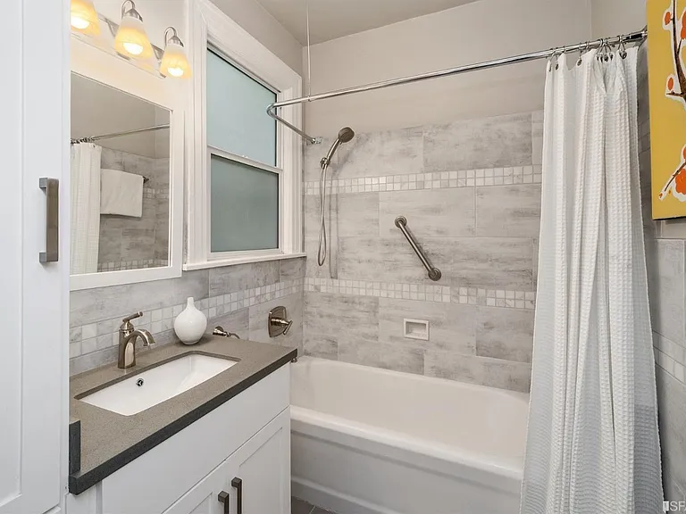 1247 Jackson St #1247 — Photo 16
