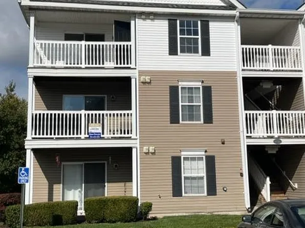 9744 Bexley Station Dr #8E, Saint Louis, MO 63123