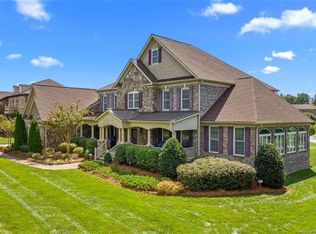 209 Running Horse Ln, Waxhaw, NC 28173