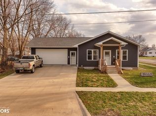 607 W Walnut St, Bloomfield, IA 52537