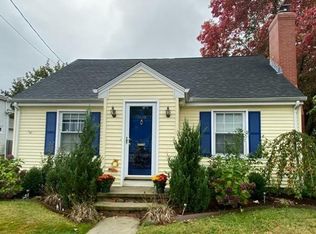 1193 New Boston Rd, Fall River, MA 02720