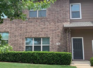 1305 Lake Crest Ln, Lewisville, TX 75057